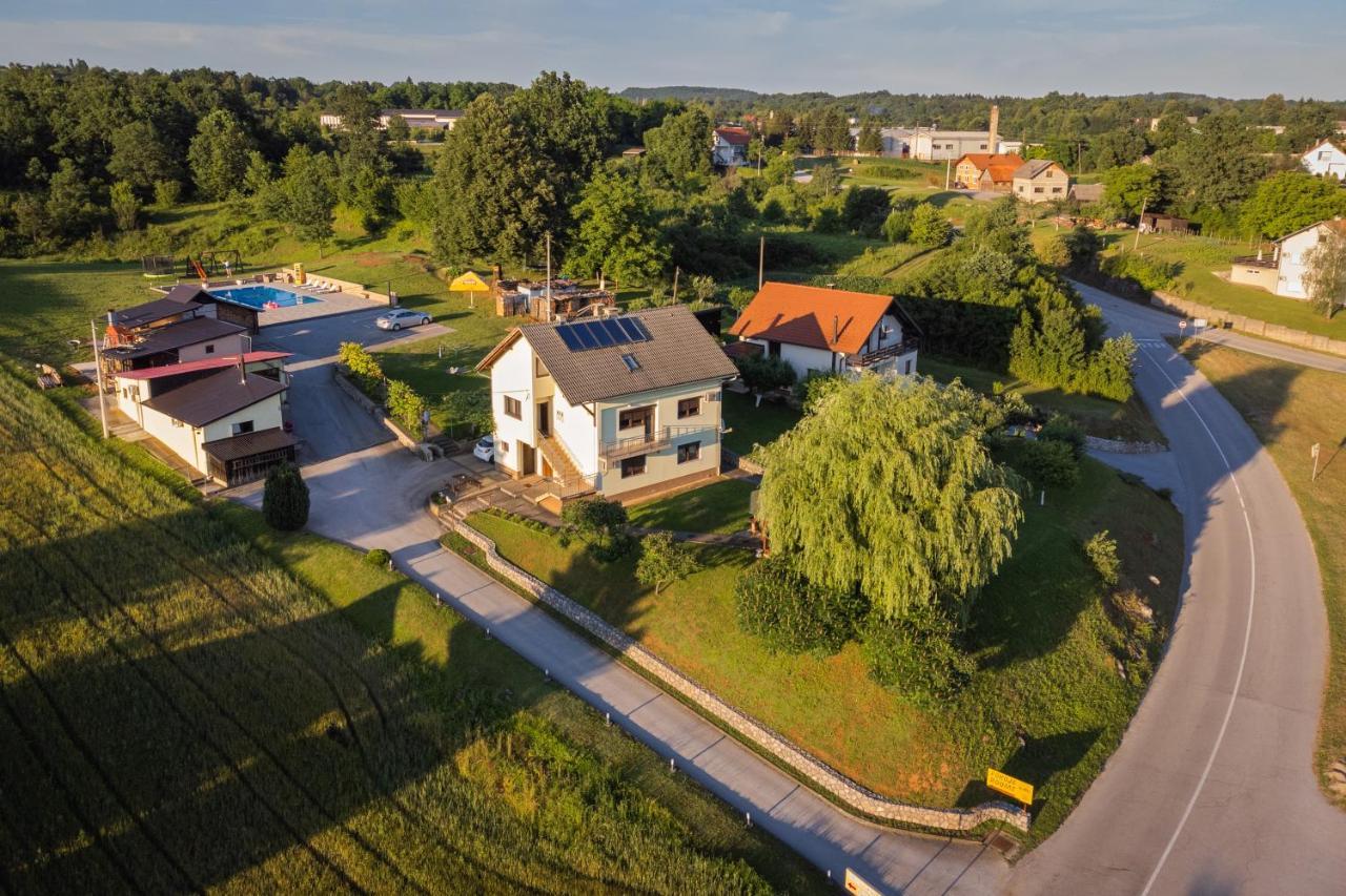 Apartments Lucija Slunj Εξωτερικό φωτογραφία