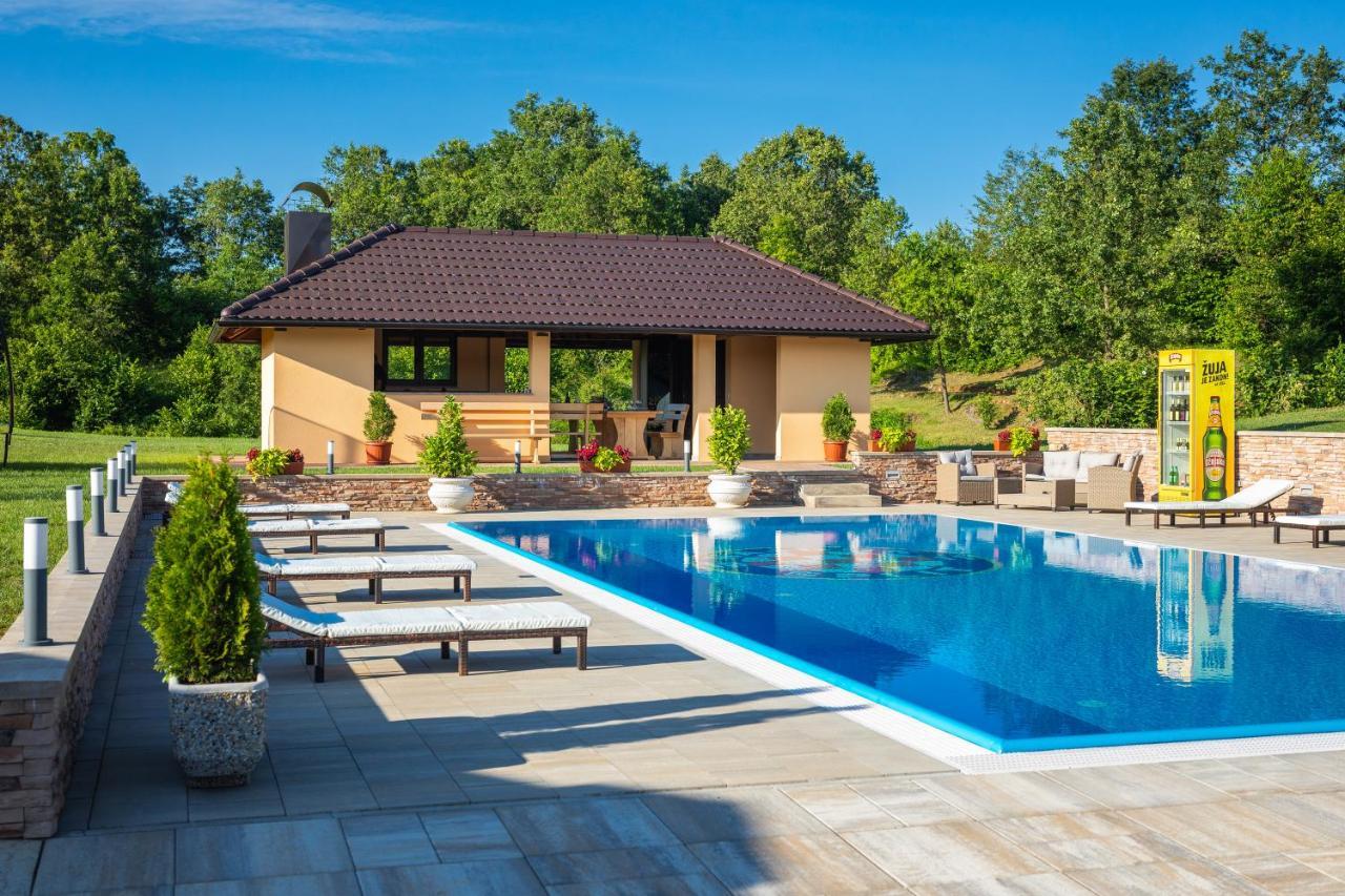 Apartments Lucija Slunj Εξωτερικό φωτογραφία