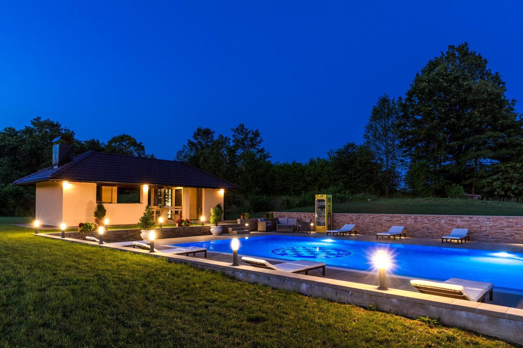 Apartments Lucija Slunj Εξωτερικό φωτογραφία